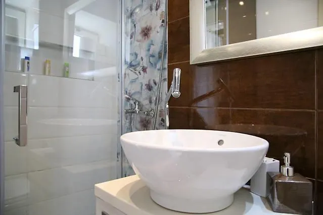 Studio Rustica & Moderna