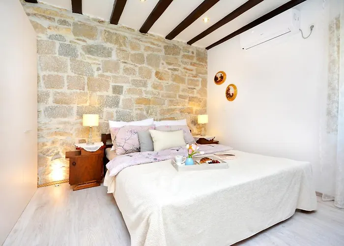 Studio Rustica & Moderna